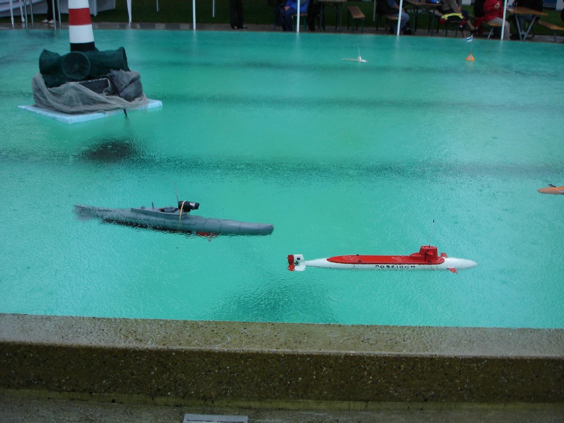 U5042 bei regnerischen Wetter im Einsatz