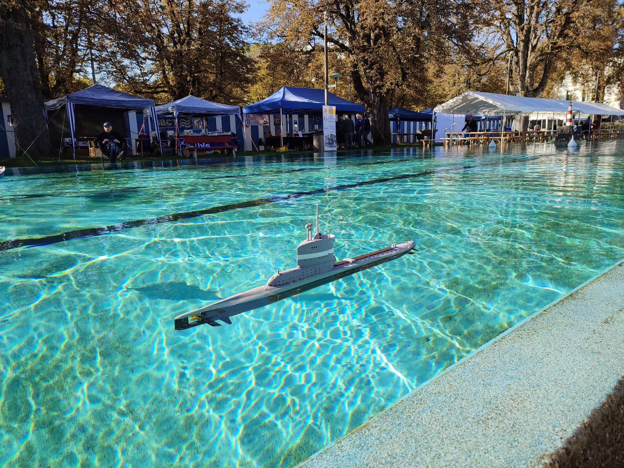 U2321 im Gartenbad Eglisee